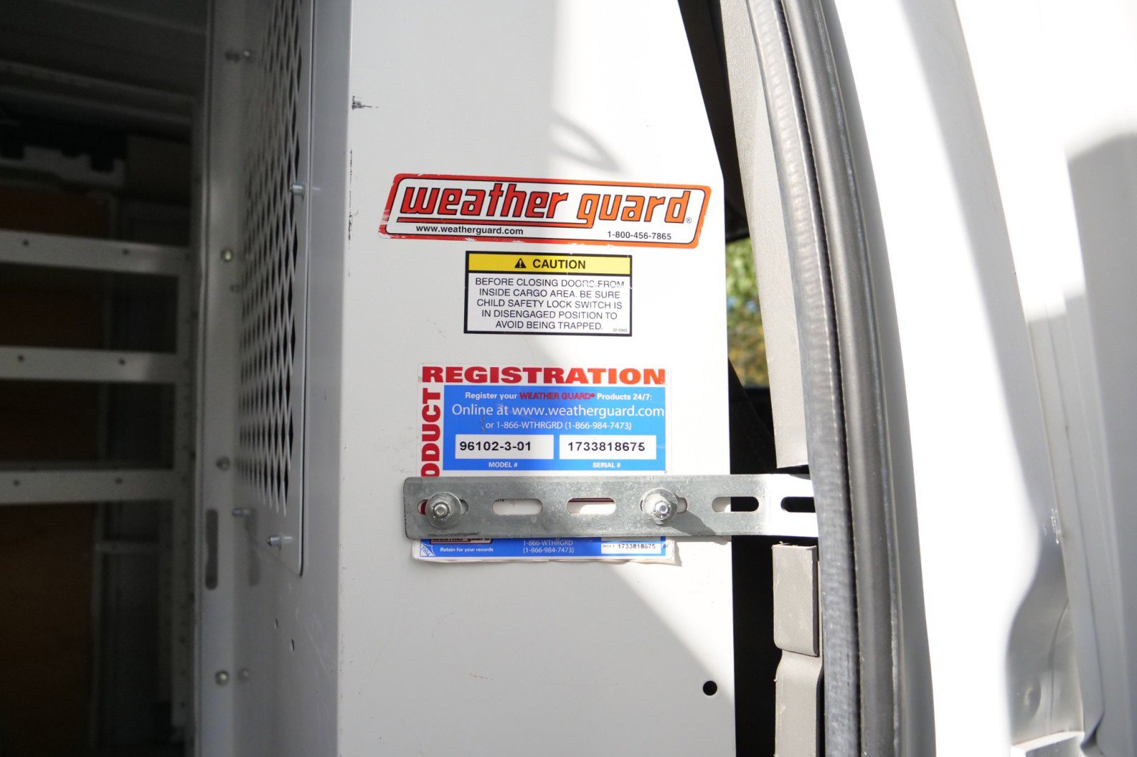 Used 2018 GMC Savana 3500 w/ Driver Convenience Package image 32