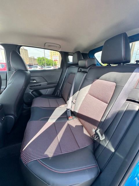 New 2025 Nissan Kicks SR image 31