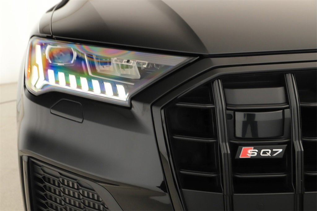 Certified 2023 Audi SQ7 Prestige image 32