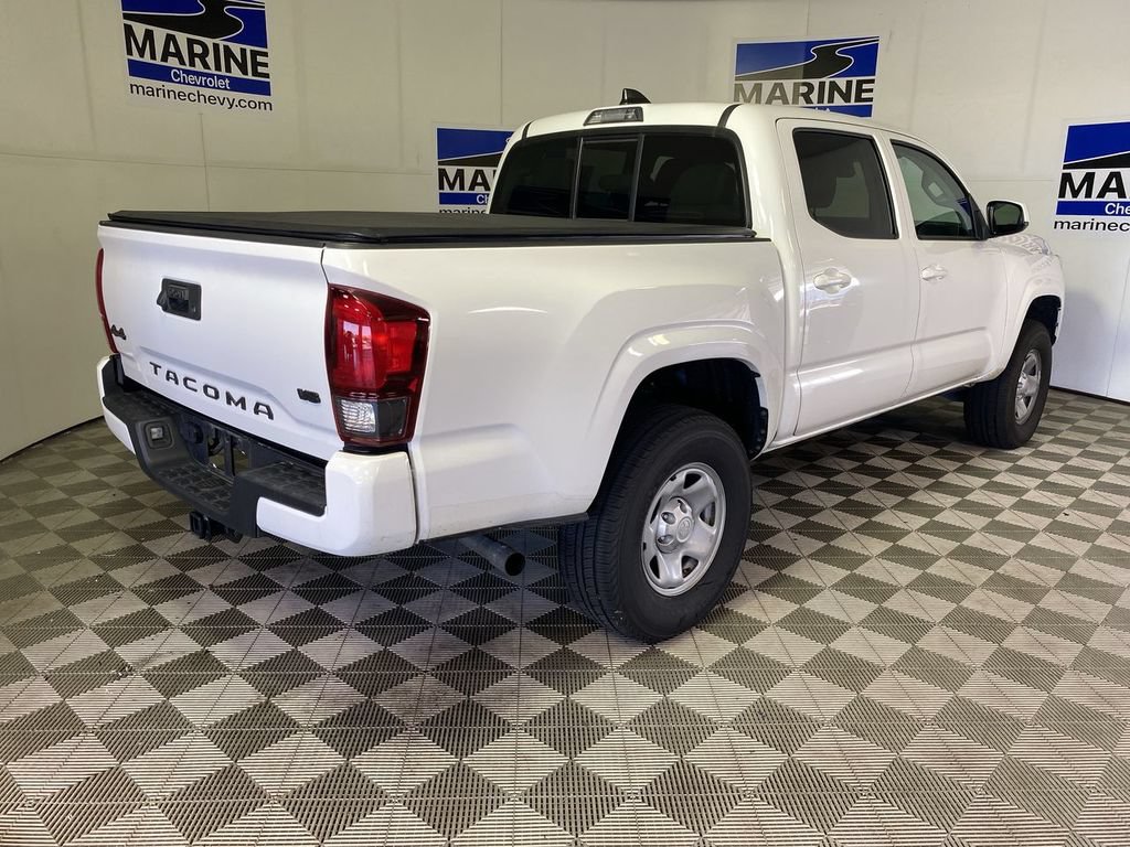 Used 2023 Toyota Tacoma SR AWD/4WD image 16