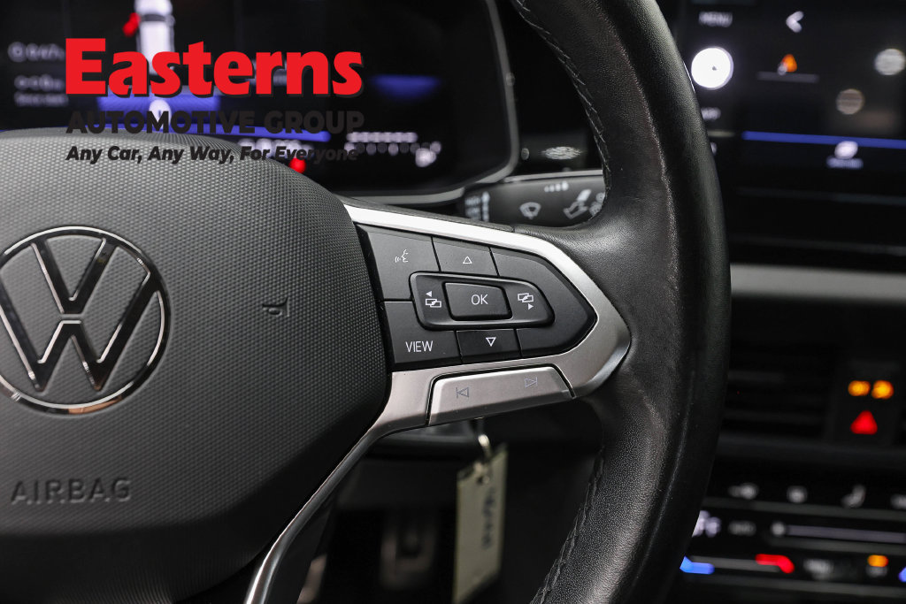 Used 2025 Volkswagen Jetta Sport FWD image 17