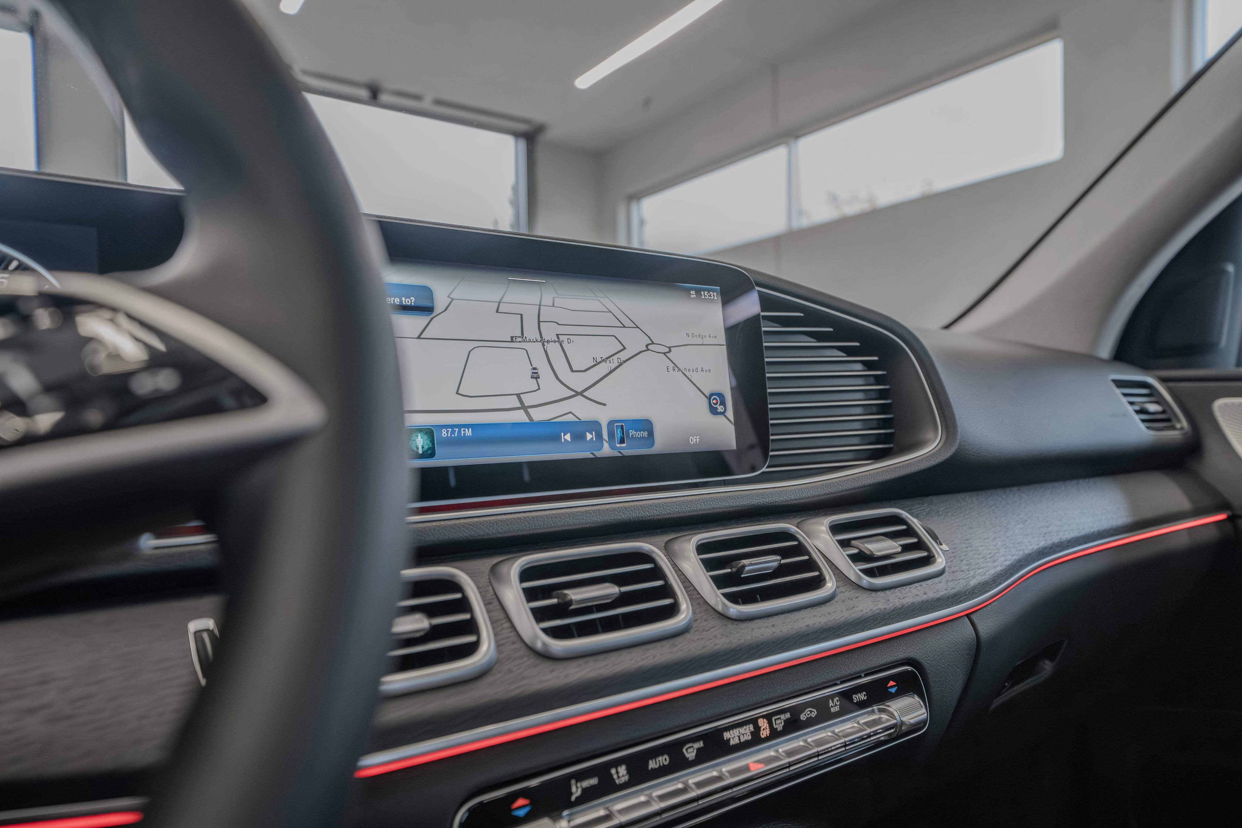 Certified 2026 Mercedes-Benz GLE 450 4MATIC image 33