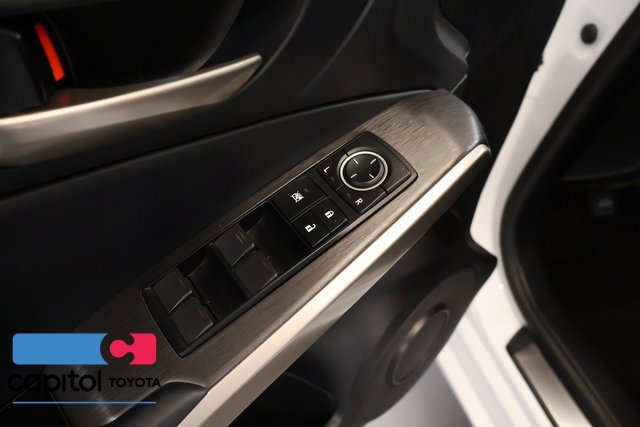 Used 2019 Lexus IS 300 F Sport w/ F Sport Package RWD image 10