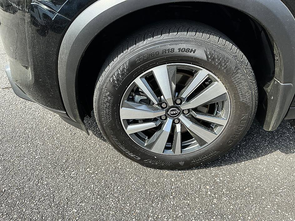 Certified 2025 Nissan Pathfinder SL image 7