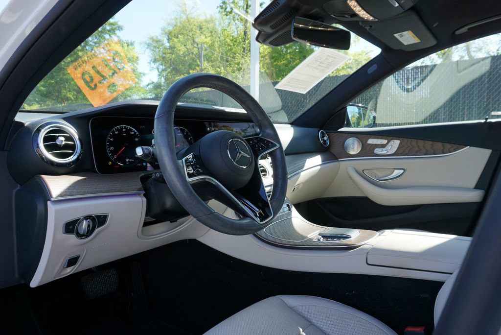 Used 2022 Mercedes-Benz E 350 Sedan image 10