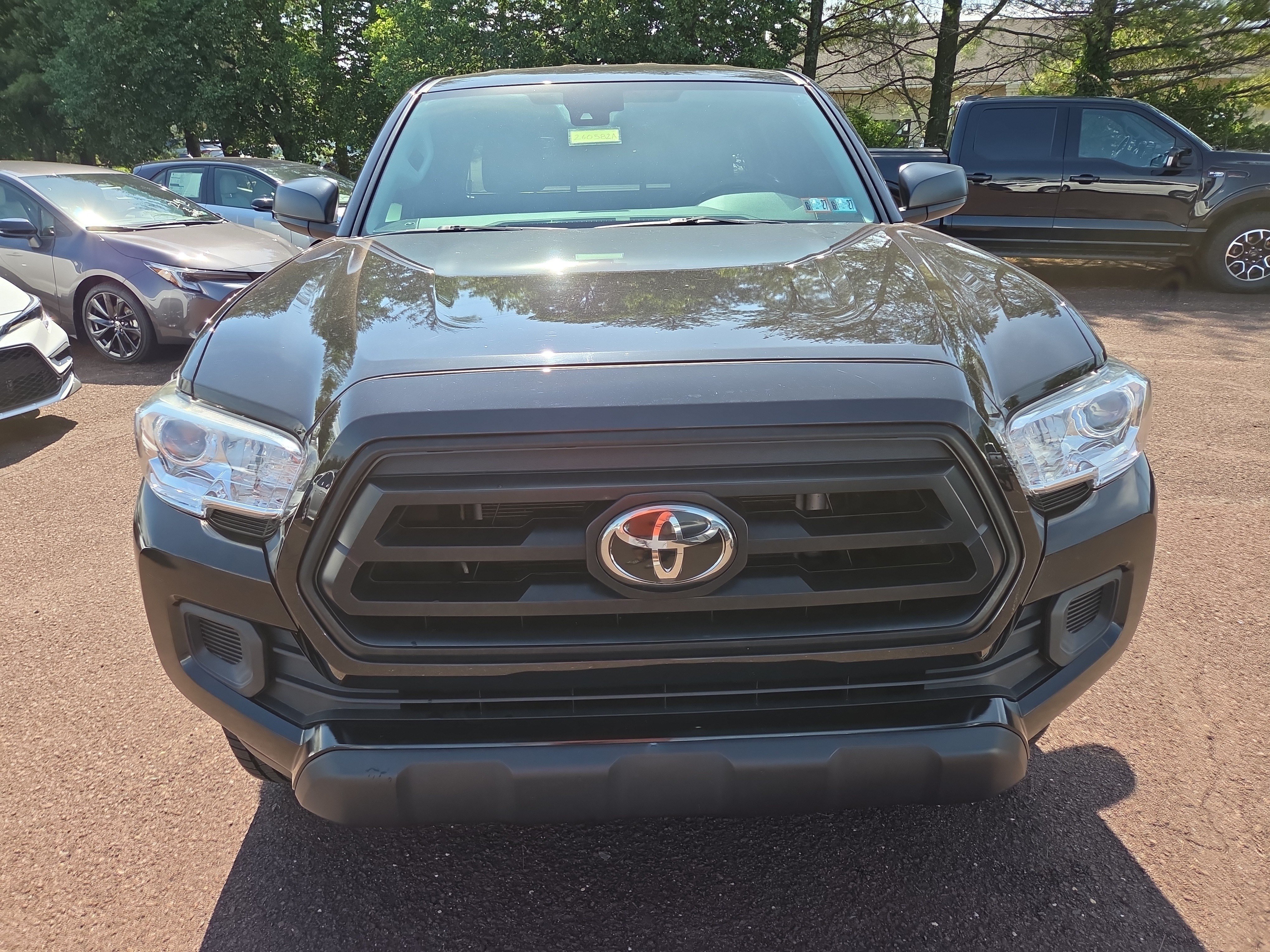 Certified 2021 Toyota Tacoma SR w/ SX Package AWD/4WD image 8