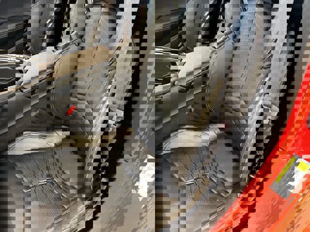 Used 2024 Chevrolet Corvette Stingray Preferred Cpe w/ 2LT image 20