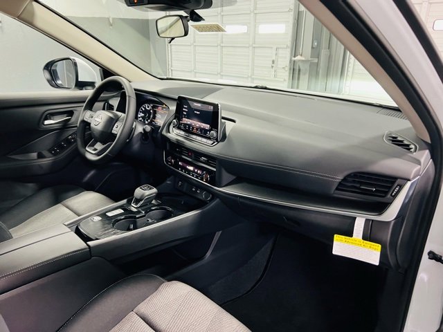 New 2026 Nissan Rogue SV image 29