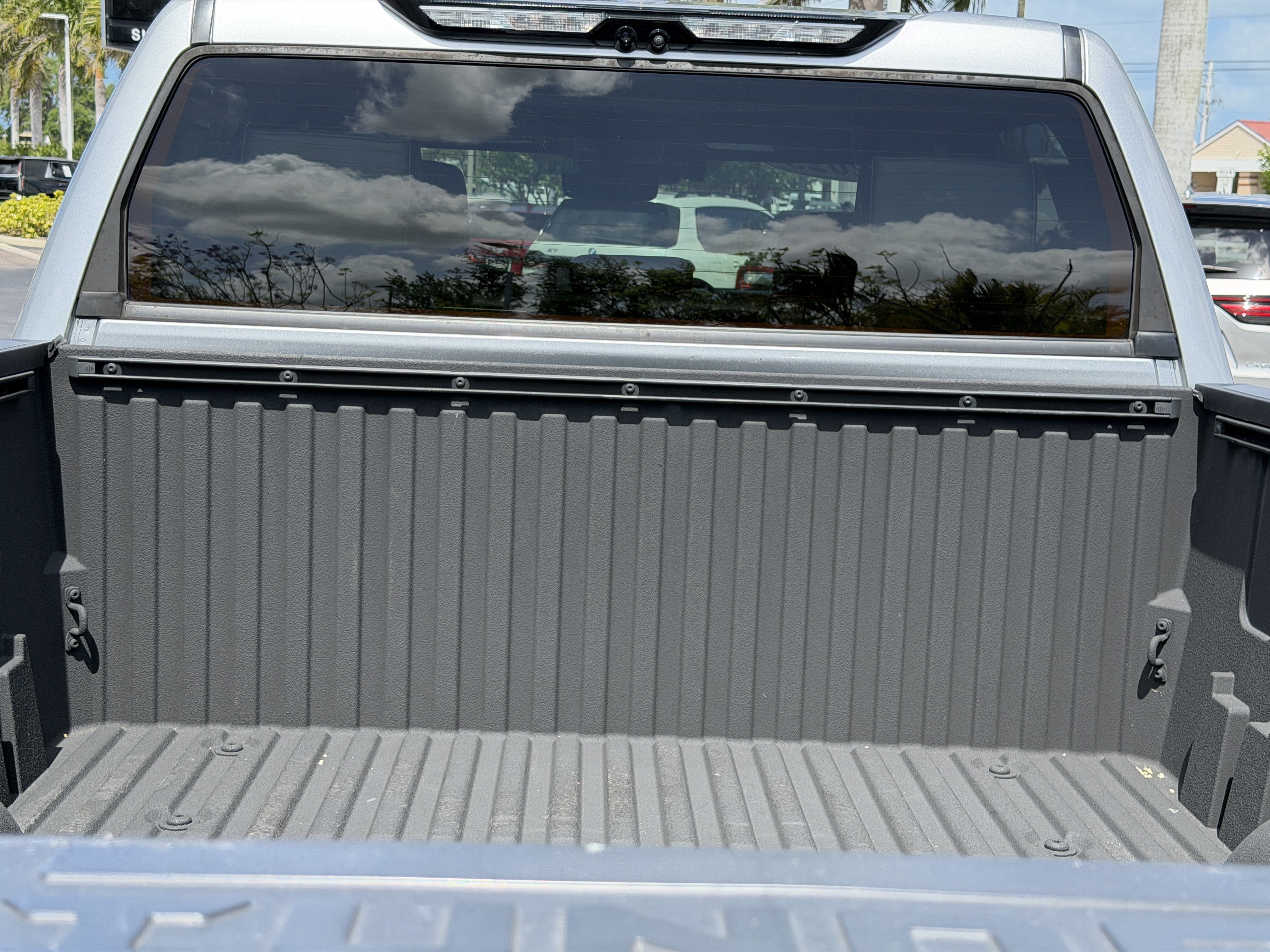 Used 2023 Toyota Tundra Platinum image 11