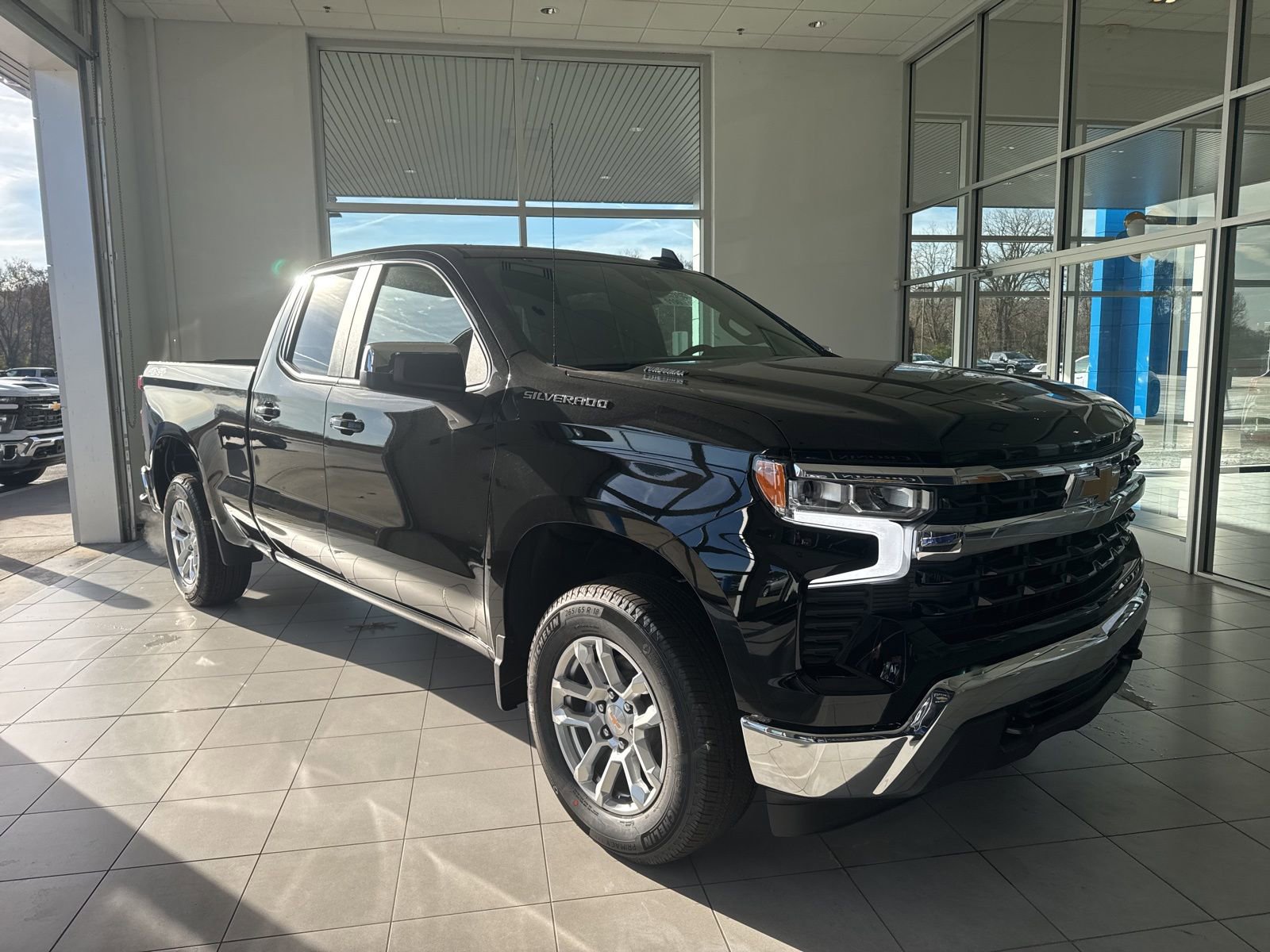 New 2026 Chevrolet Silverado 1500 LT image 3