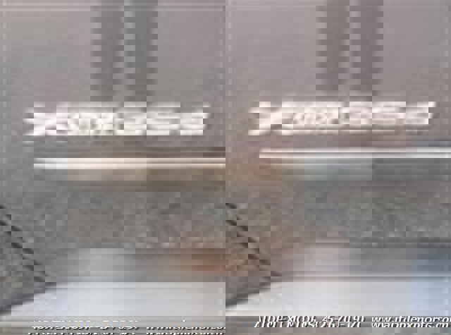 Used 2011 BMW X5 xDrive35d image 9