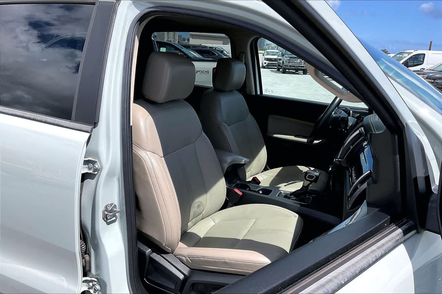 Used 2023 Ford Ranger Lariat w/ Equipment Group 501A High AWD/4WD image 13
