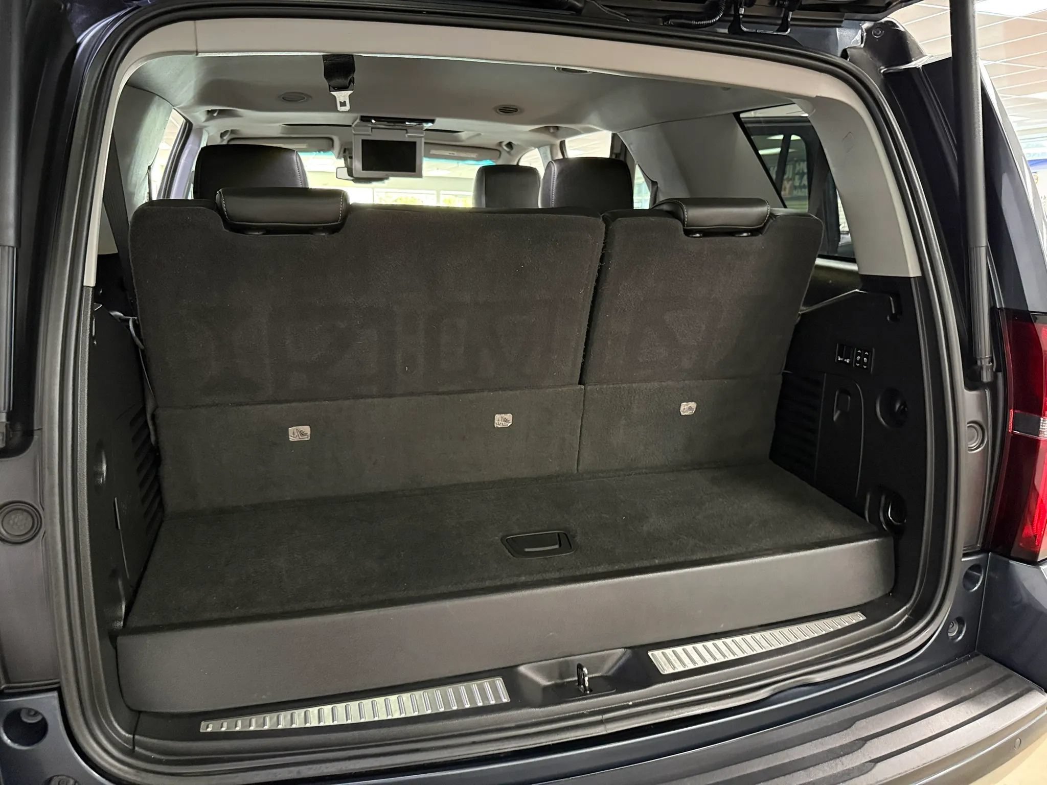 Used 2020 Chevrolet Tahoe LT AWD/4WD image 10
