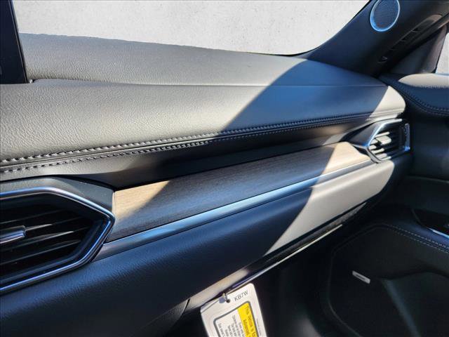 New 2025 MAZDA CX-5 Signature image 6