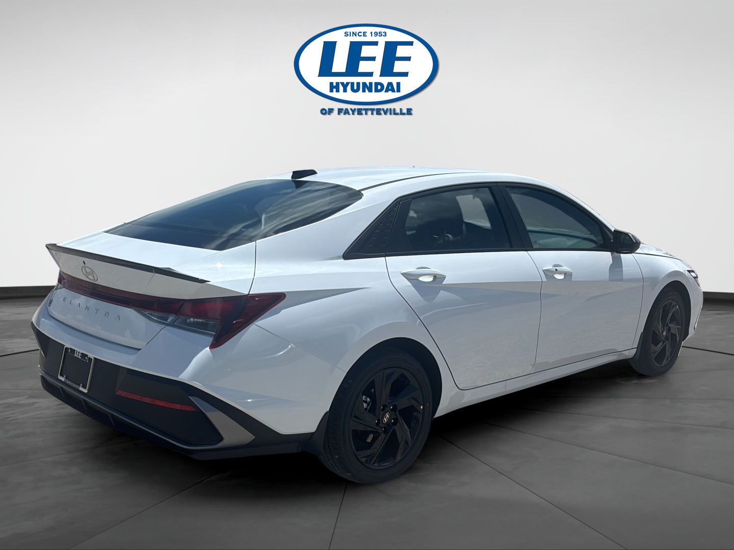 New 2026 Hyundai Elantra SEL Sport FWD image 3
