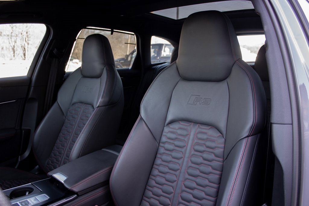 Used 2024 Audi RS 6 performance image 12