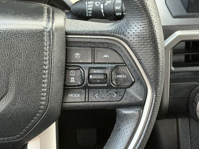 Certified 2026 Toyota 4Runner SR5 AWD/4WD image 15