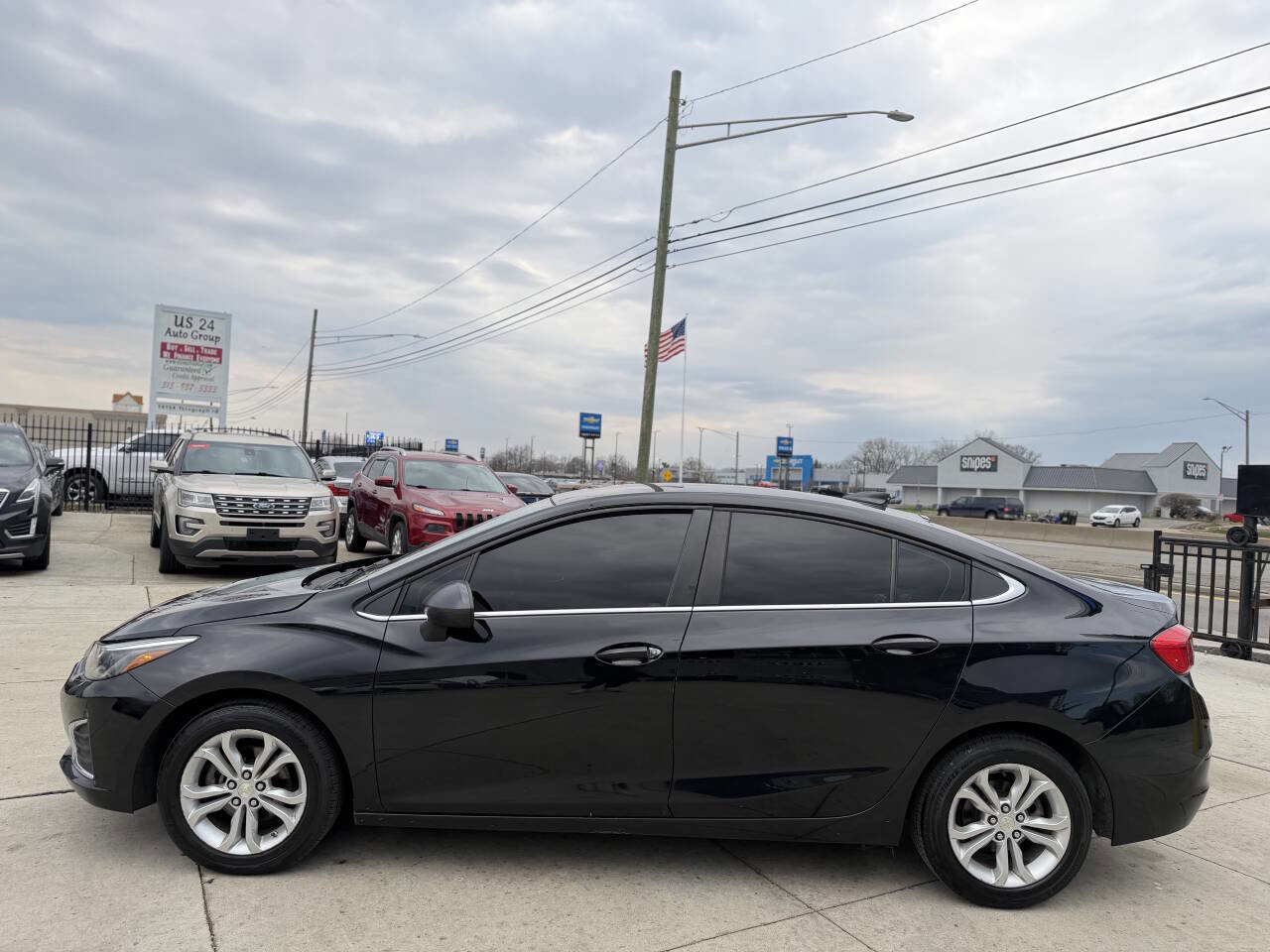 Used 2019 Chevrolet Cruze LT w/ LT Fleet Convenience Package image 4
