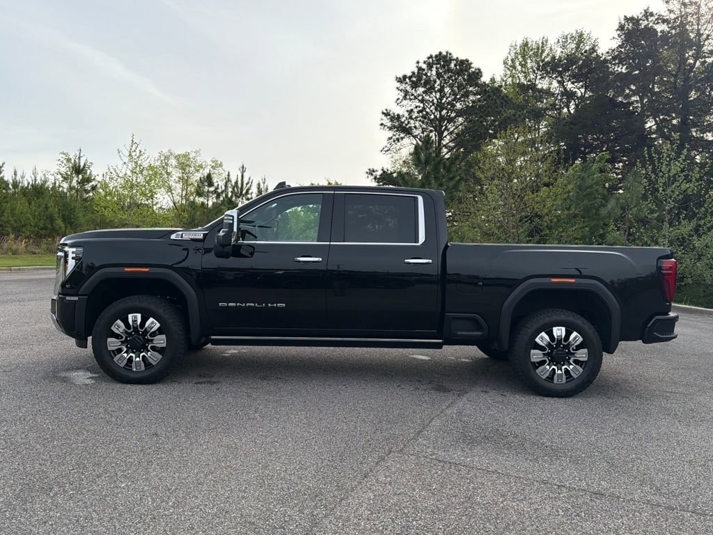 Used 2025 GMC Sierra 2500 Denali w/ Denali Reserve Package image 7