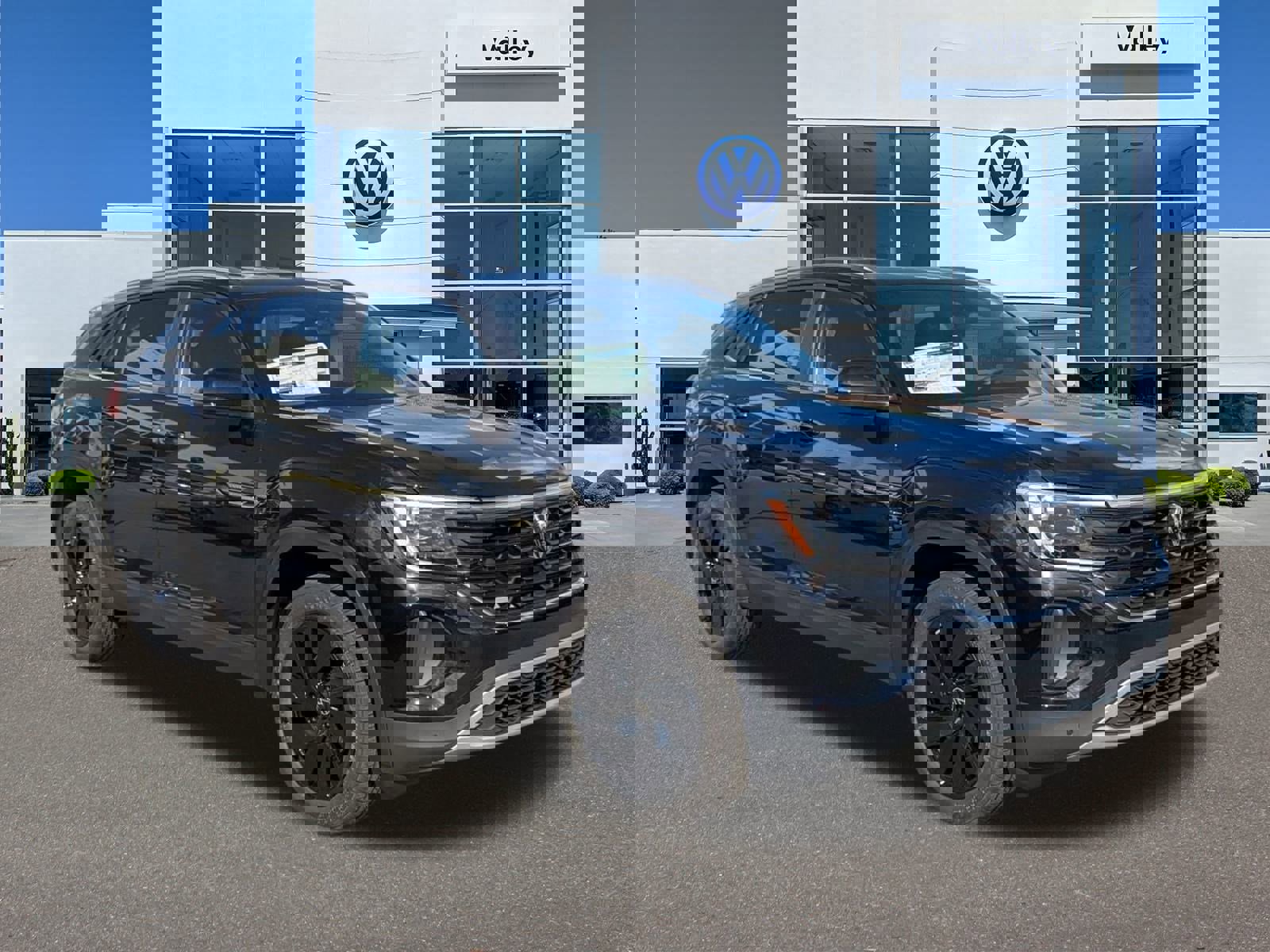 New 2026 Volkswagen Atlas Cross Sport SE image 1