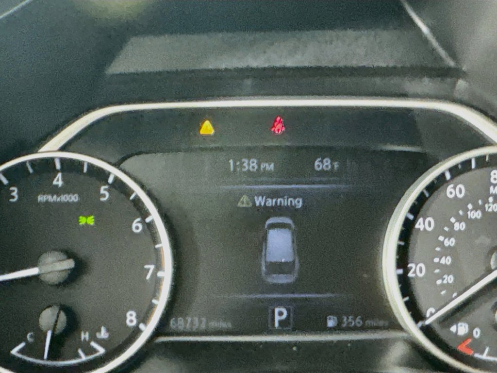 Used 2019 Nissan Murano S FWD image 16