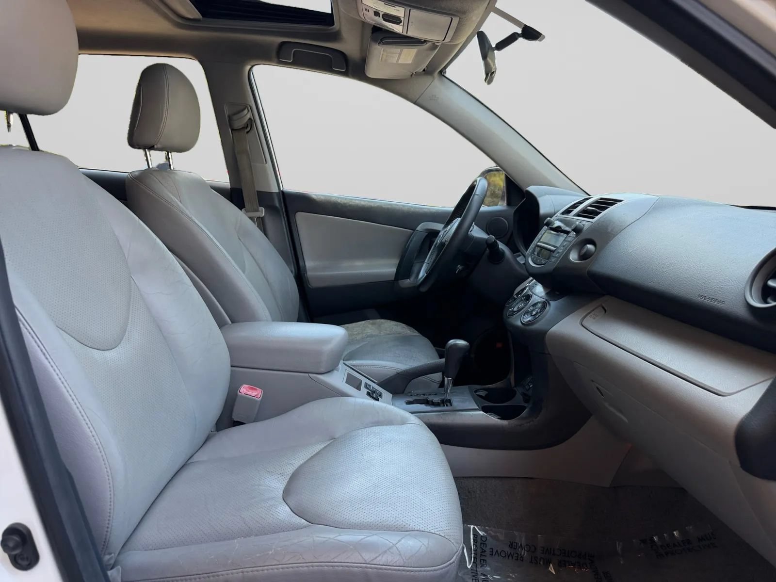 Used 2009 Toyota RAV4 Limited FWD image 34