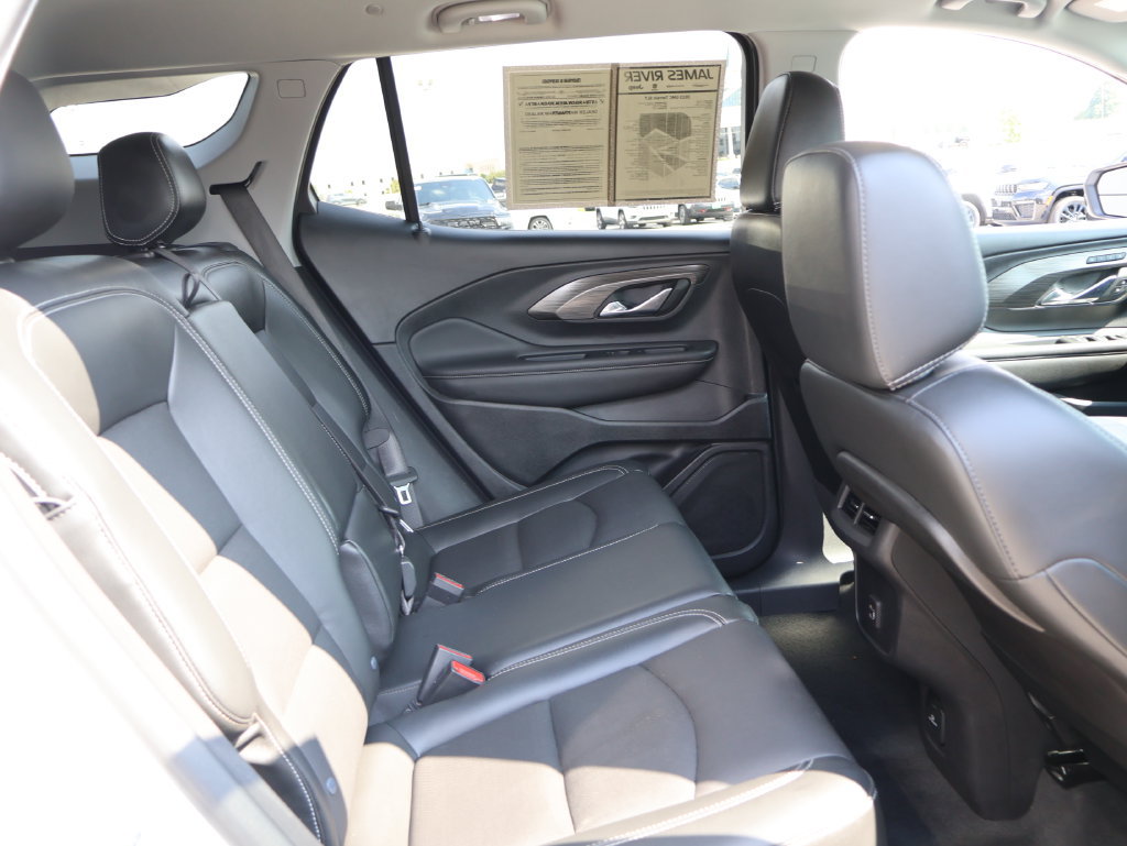Used 2023 GMC Terrain SLT AWD/4WD image 11