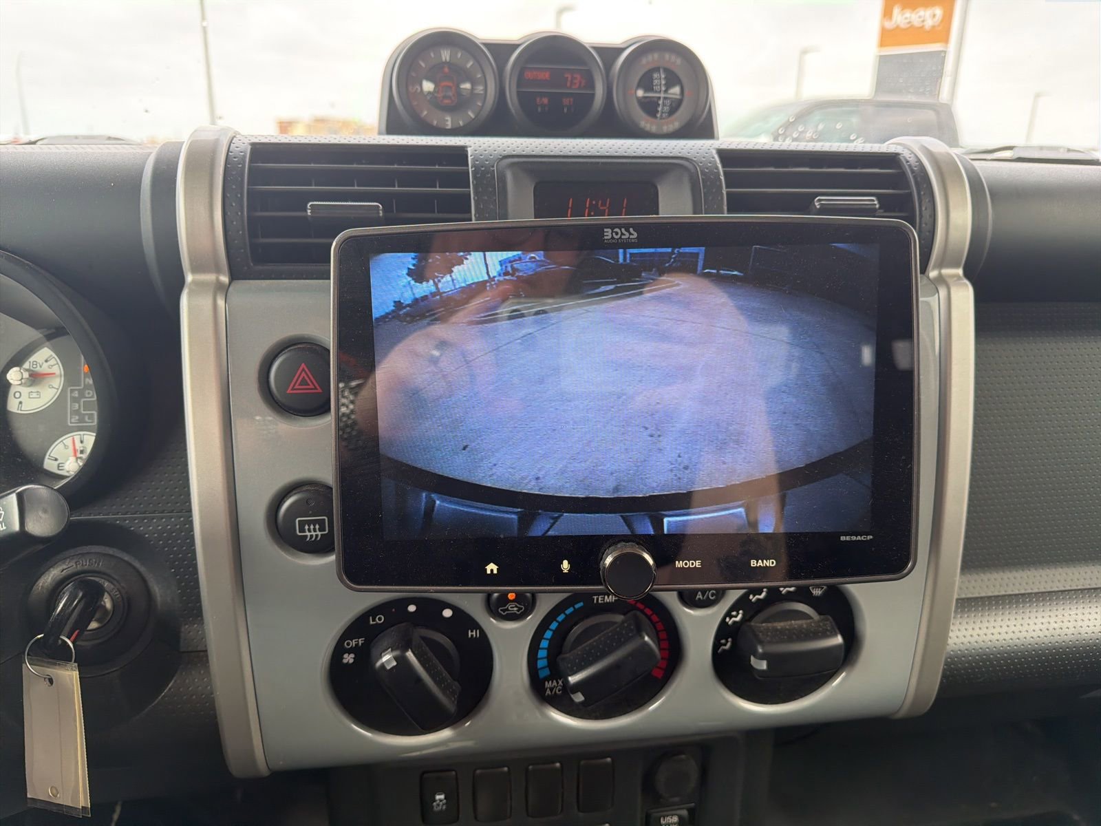 Used 2014 Toyota FJ Cruiser 4WD w/ Convenience Package image 16