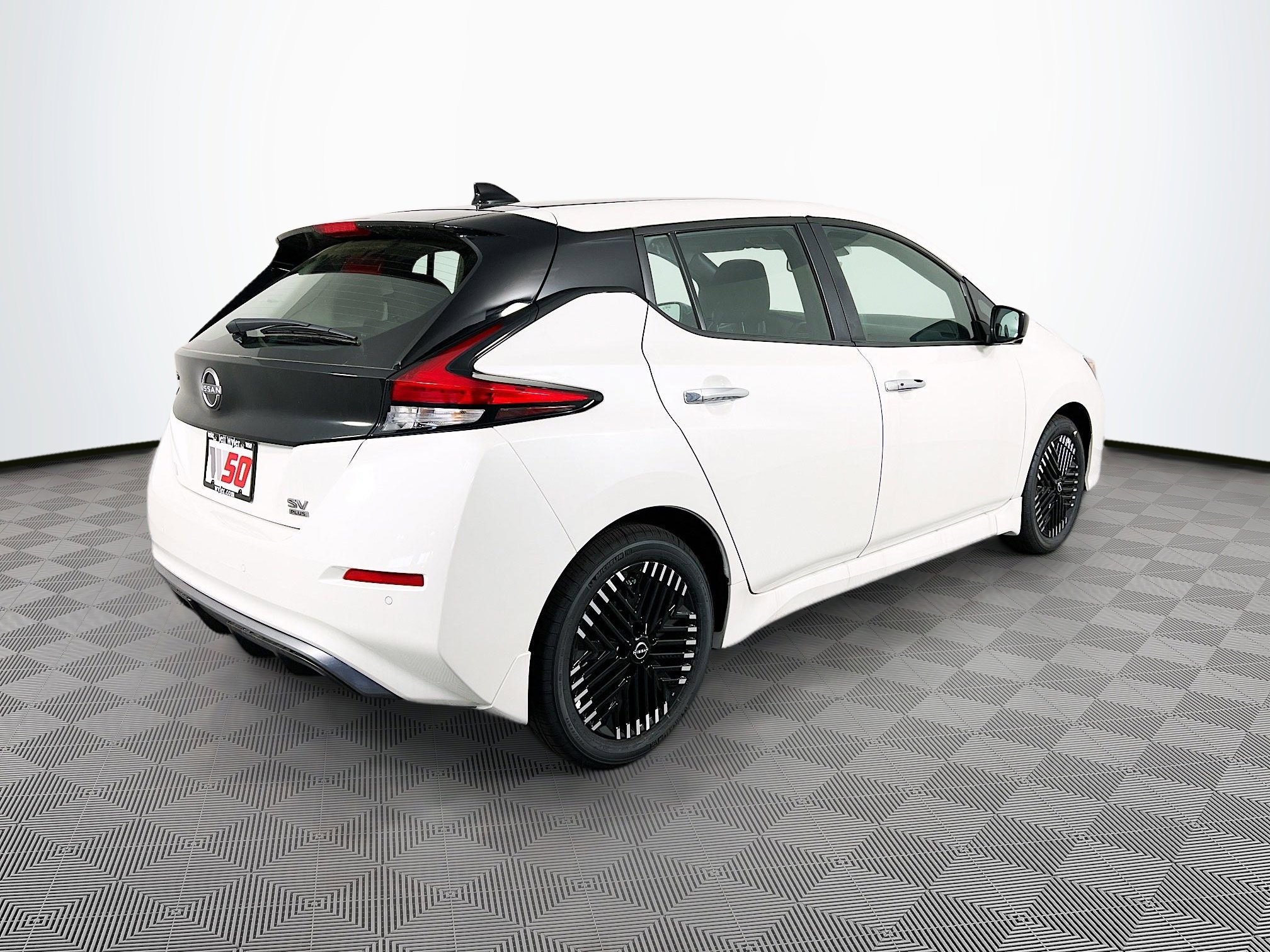 New 2025 Nissan Leaf SV Plus image 30
