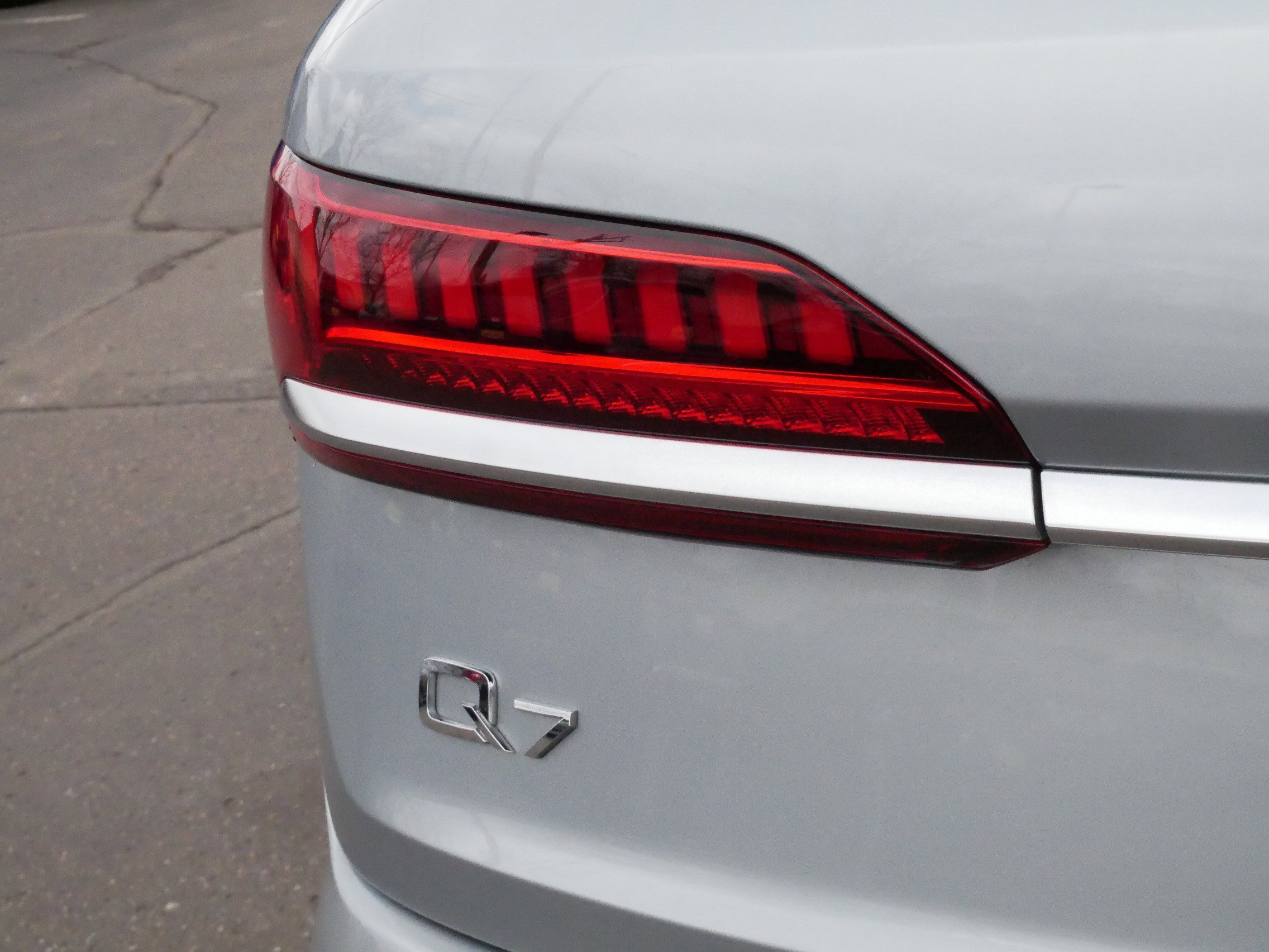 Used 2024 Audi Q7 2.0T Premium Plus image 17