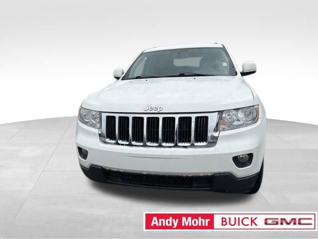 Used 2011 Jeep Grand Cherokee Laredo image 4