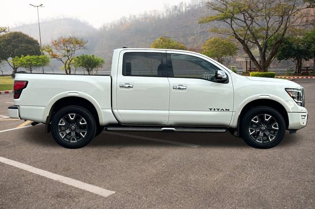 Certified 2023 Nissan Titan Platinum Reserve w/ Off Road Protection Package image 3
