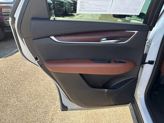 Used 2022 Cadillac XT5 Premium Luxury w/ LPO, Floor Liner Package AWD/4WD image 20