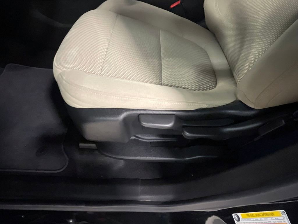 Used 2023 Chevrolet Traverse LS w/ Midnight/Sport Edition image 22