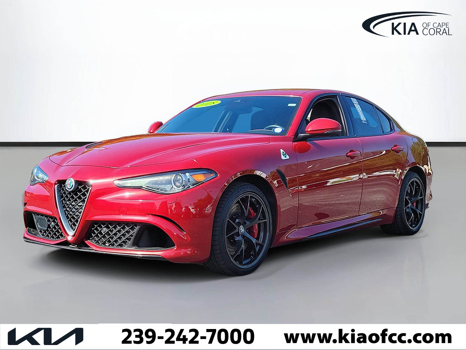 Used 2018 Alfa Romeo Giulia Quadrifoglio image 3