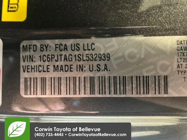 Used 2025 Jeep Gladiator Sport image 28