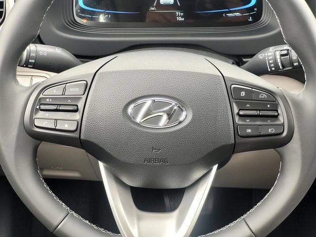New 2025 Hyundai Venue SEL FWD image 25