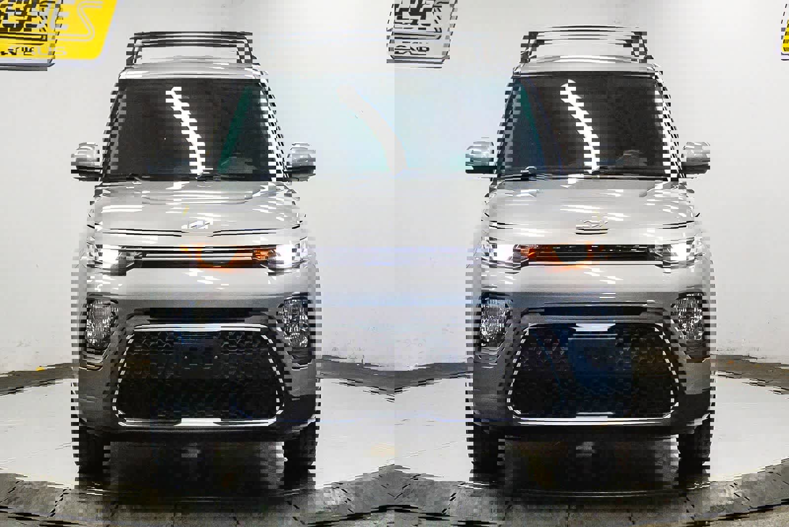 Used 2022 Kia Soul LX w/ Technology Package image 6