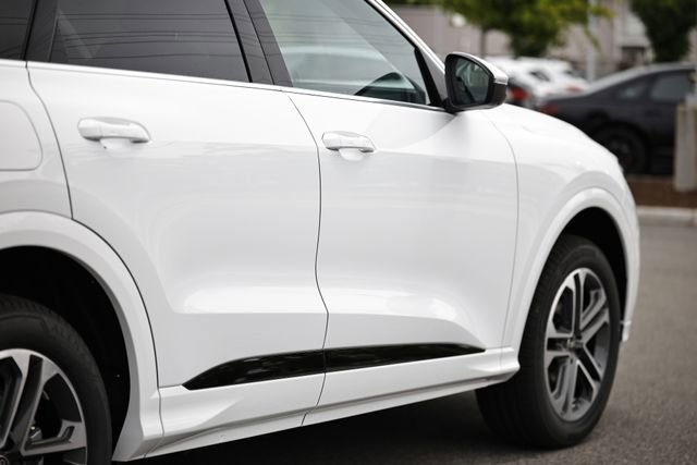 New 2026 Audi Q5 Premium AWD/4WD image 8