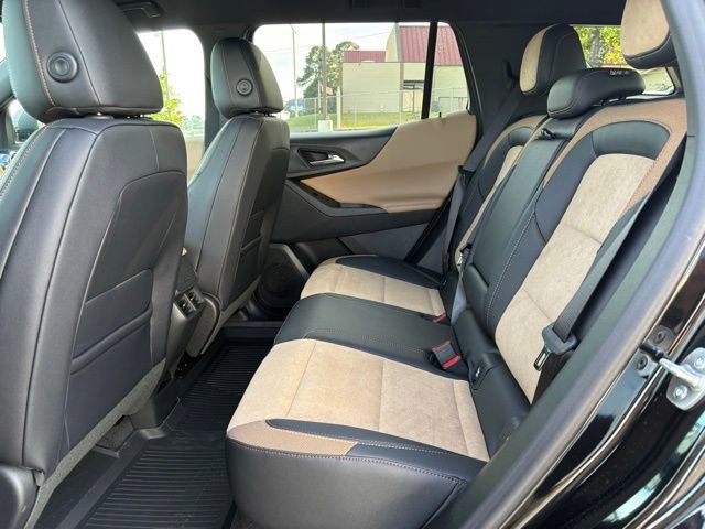 New 2026 Chevrolet Equinox ACTIV image 12