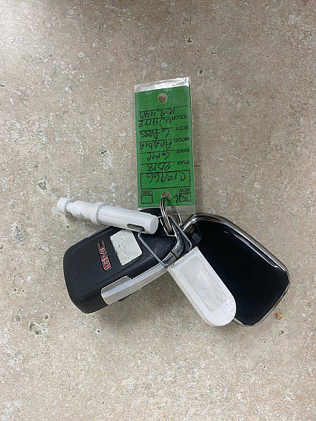 Used 2018 GMC Acadia SLT image 27