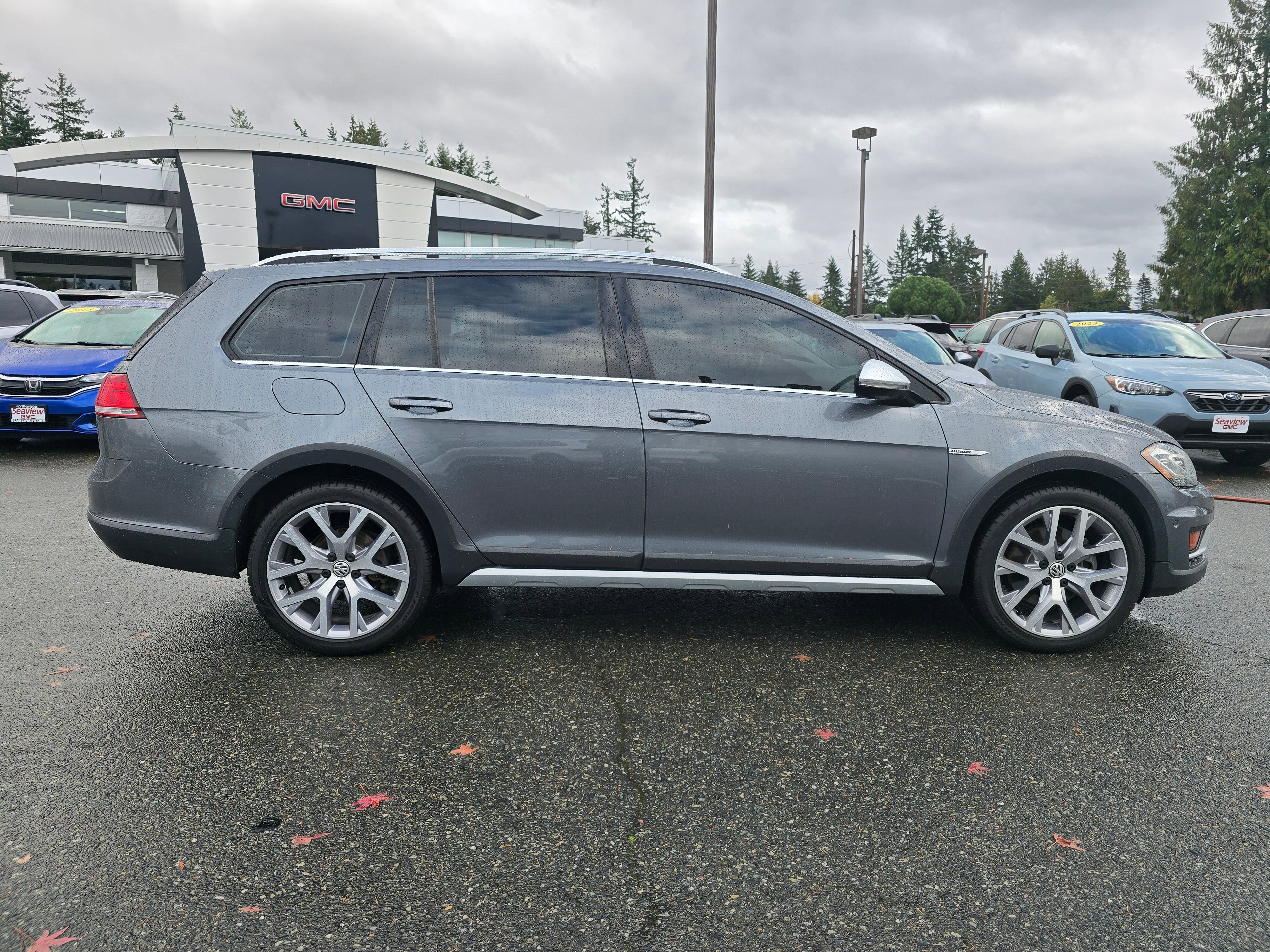 Used 2019 Volkswagen Golf Alltrack SEL image 8
