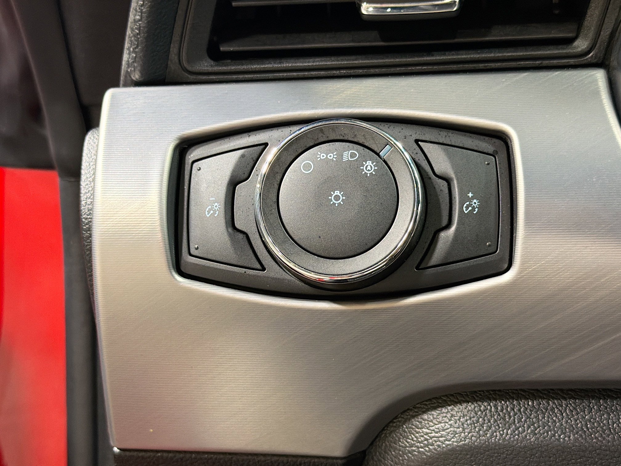 Used 2022 Ford Mustang Premium w/ Security Package image 29