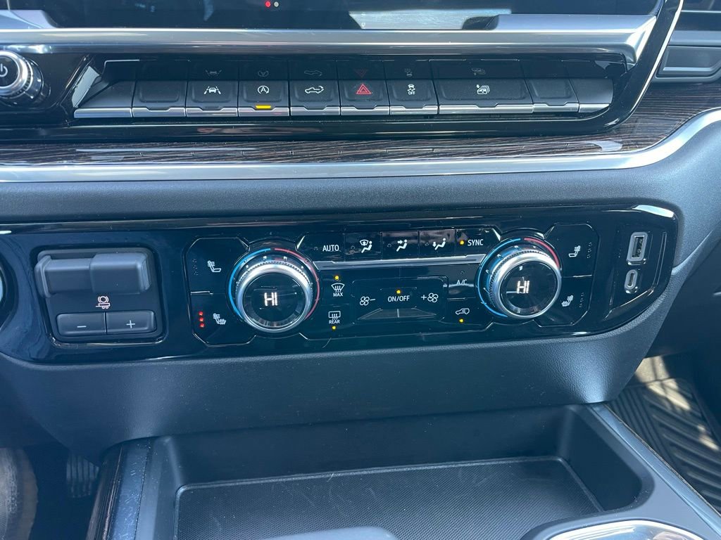 Used 2022 GMC Sierra 1500 Elevation image 12