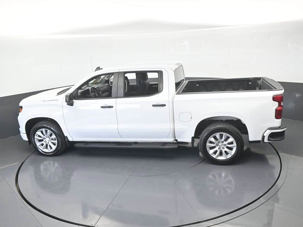 Used 2023 Chevrolet Silverado 1500 Custom image 44