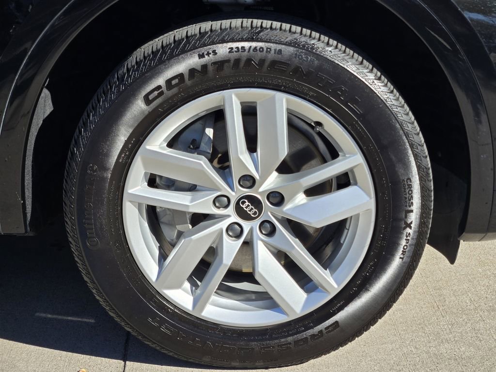 Certified 2023 Audi Q5 2.0T Premium w/ Convenience Package image 14