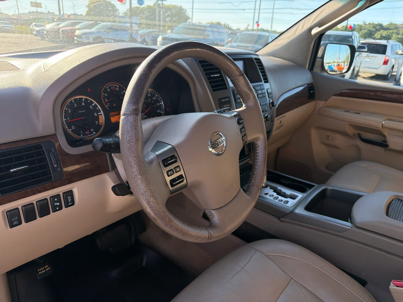 Used 2012 Nissan Armada SL AWD/4WD image 15