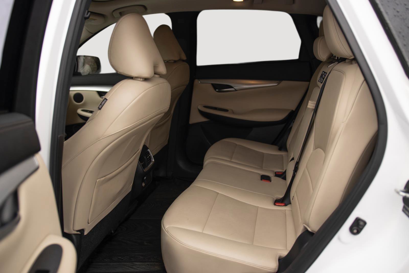 Used 2020 INFINITI QX50 Luxe w/ Cargo Package AWD/4WD image 15