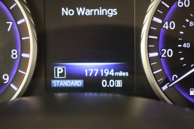 Used 2017 INFINITI Q50 Signature Edition w/ Cargo Package (L95) image 16