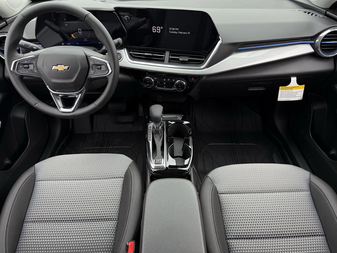 New 2026 Chevrolet Trax LT w/ Driver Confidence Package image 10